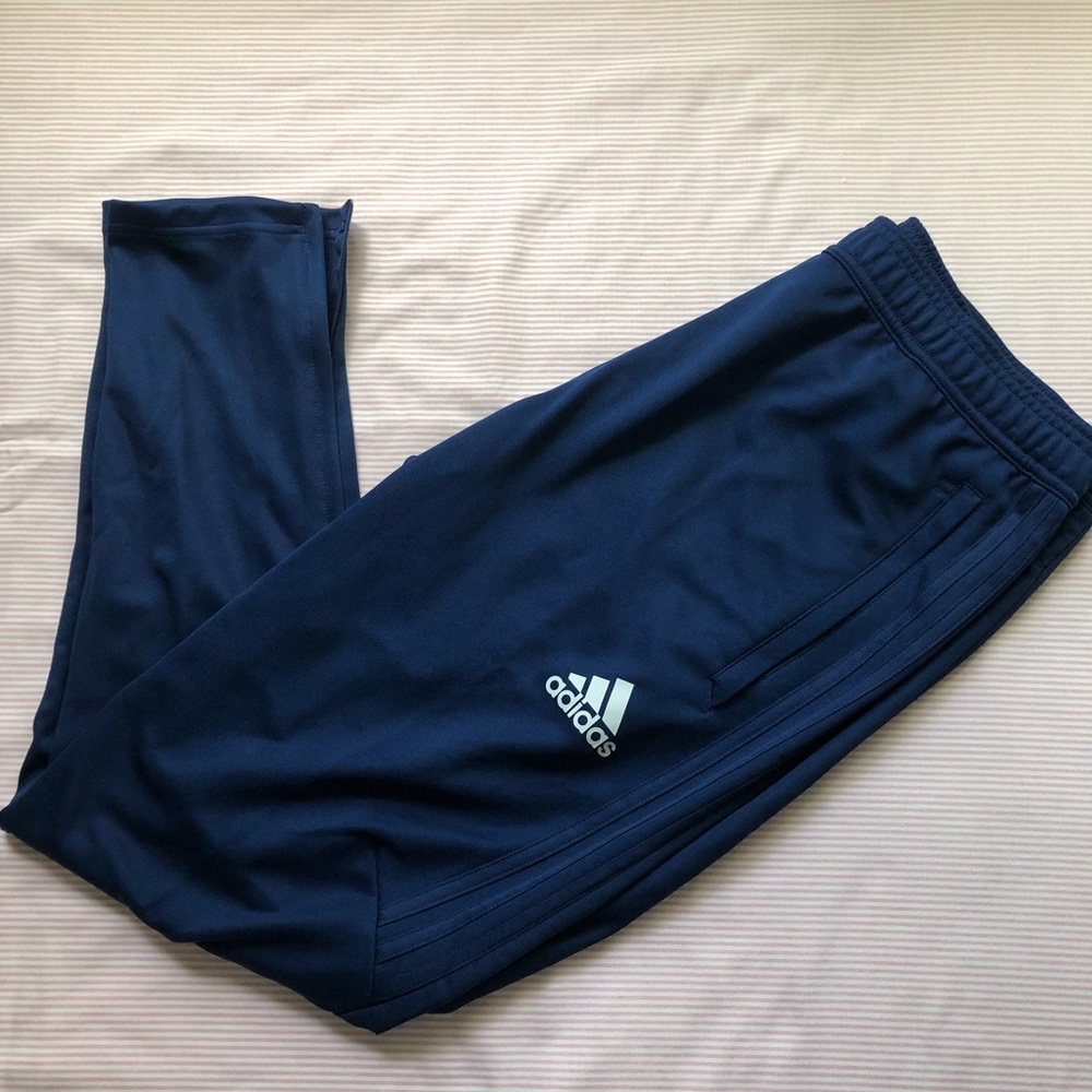 Adidas men’s joggers.